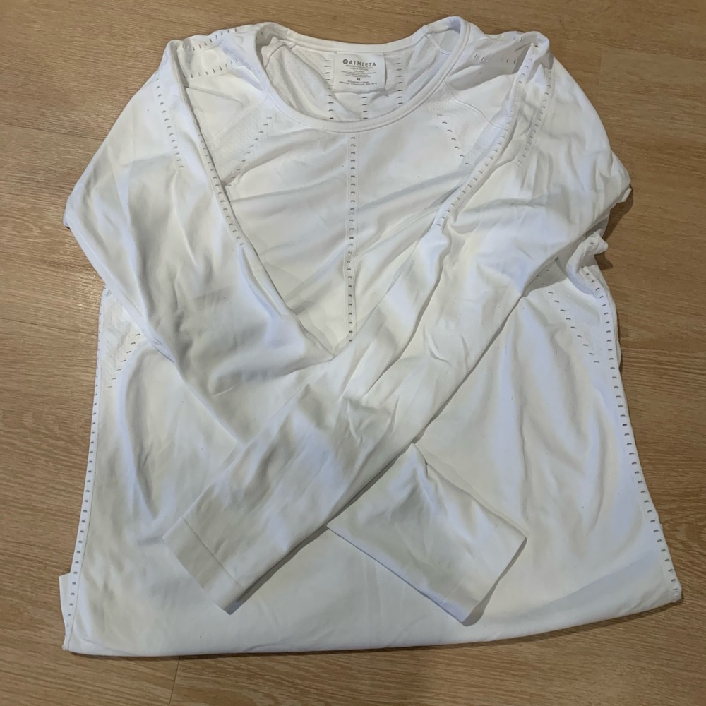 Athleta workout top size M